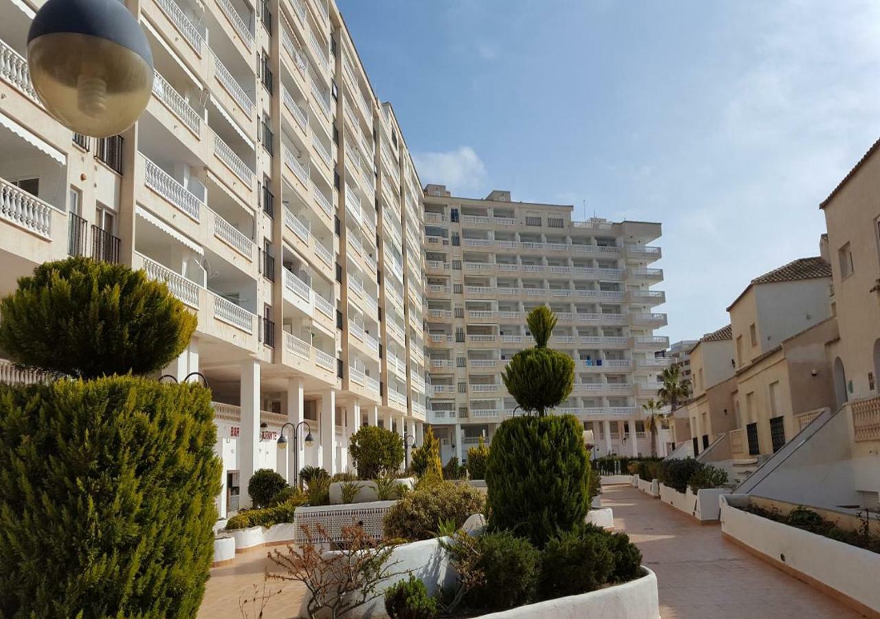 Apartamentos El Pedruchillo ลามังกา เดล มาร์เมนอร์ ภายนอก รูปภาพ